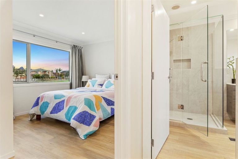 Photo of property in 22b Halyard Place, Te Atatu Peninsula, Auckland, 0610