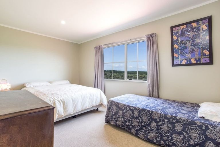 Photo of property in 708 Wilson Road, South Head, Helensville, 0874