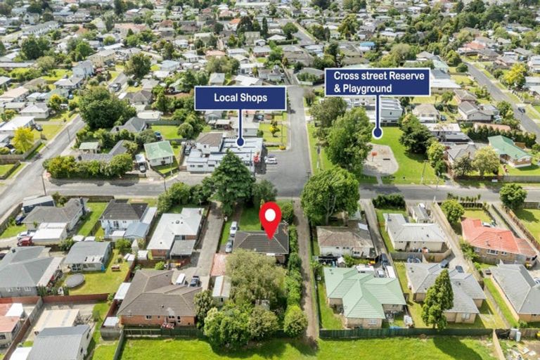 Photo of property in 12 Cross Street, Papakura, 2110