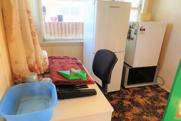 Photo of property in 11 Trafalgar Street, Dannevirke, 4930