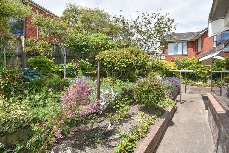 Photo of property in 10a Glenfinnan Place, Andersons Bay, Dunedin, 9013