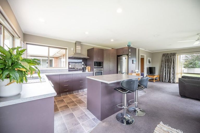 Photo of property in 12 Juniper Close, Alexandra, 9320