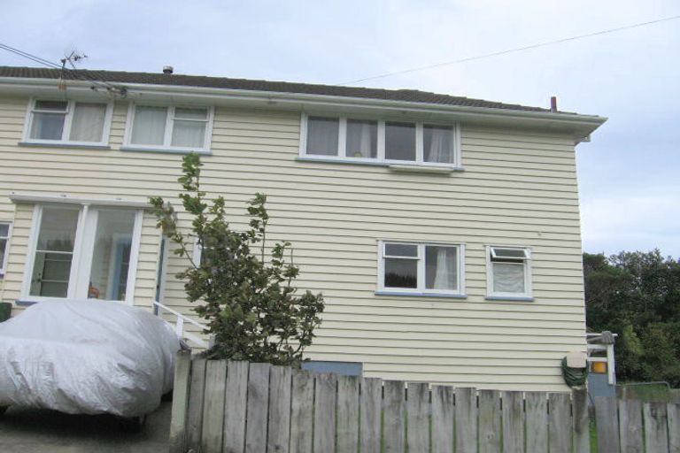 Photo of property in 91 Tremewan Street, Tawa, Wellington, 5028