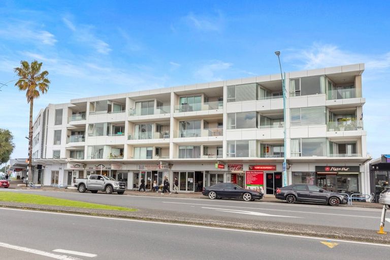 Photo of property in Algarve Apartments, 109/332 Maunganui Road, Mount Maunganui, 3116