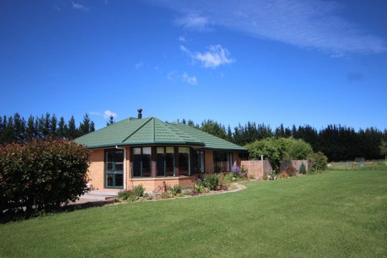 Photo of property in 279 School Road, West Eyreton, Rangiora, 7475