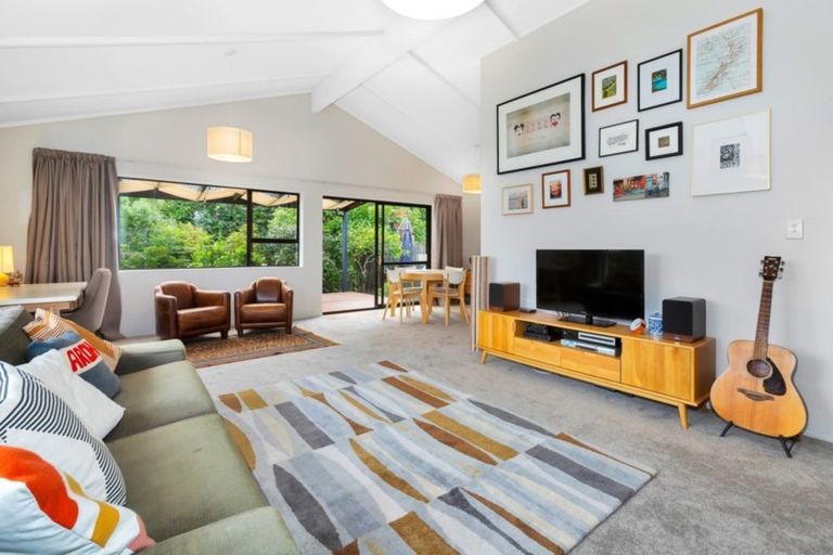 Photo of property in 5a St Michaels Avenue, Point Chevalier, Auckland, 1022
