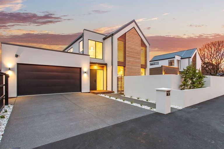 Photo of property in 17b Kirkwood Avenue, Upper Riccarton, Christchurch, 8041