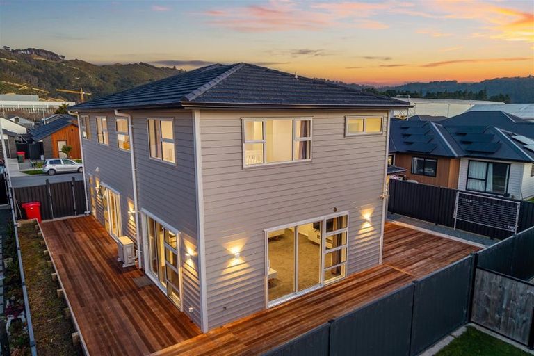 Photo of property in 32 Castletown Street, Wallaceville, Upper Hutt, 5018
