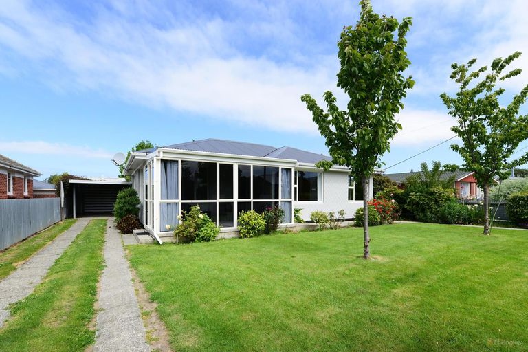 Photo of property in 43 Harris Street, Waimate, 7924