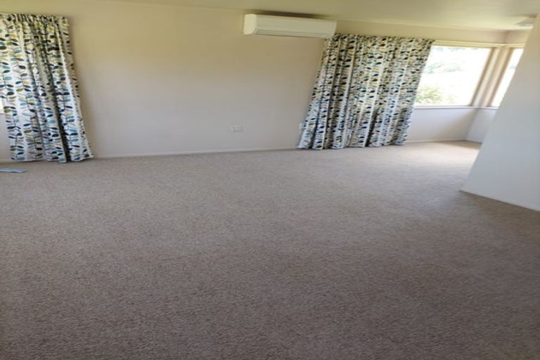Photo of property in 32 Basley Road, Owhata, Rotorua, 3010