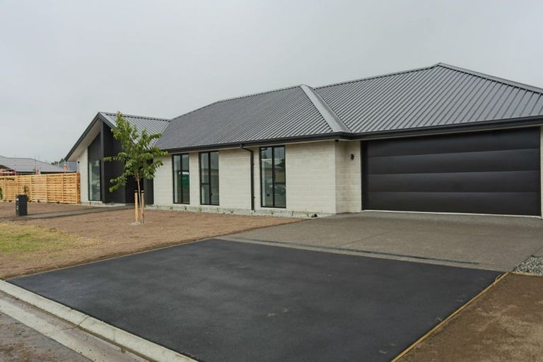 Photo of property in 42 Hardingstone Drive, Rolleston, 7615