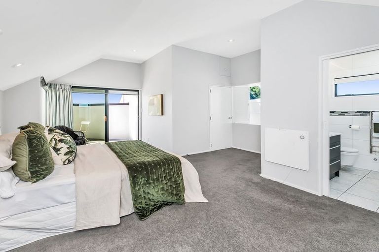 Photo of property in 31 Bengal Drive, Cashmere, Christchurch, 8022