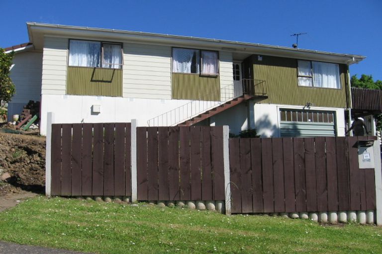 Photo of property in 1 Malte Brun Place, Papatoetoe, Auckland, 2025