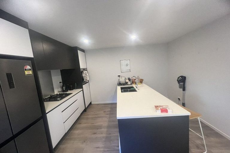 Photo of property in 1c Westall Road, New Lynn, Auckland, 0600