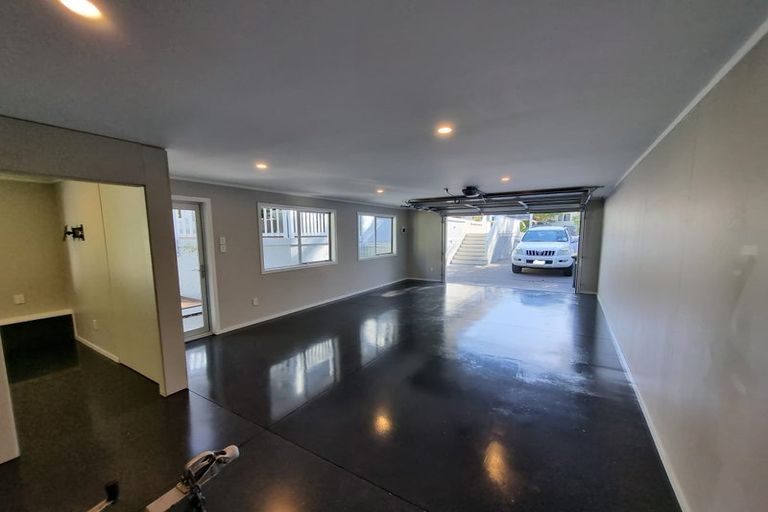Photo of property in 5 Barton Street, Strandon, New Plymouth, 4312
