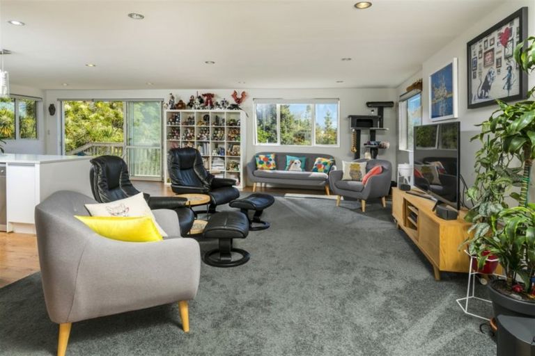 Photo of property in 10 Cirrus Way, Ranui, Auckland, 0612