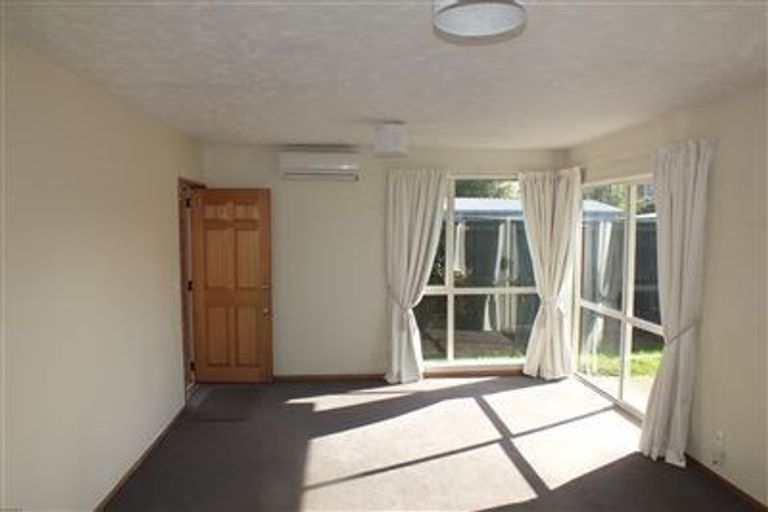 Photo of property in 1/37 Wrights Road, Addington, Christchurch, 8024