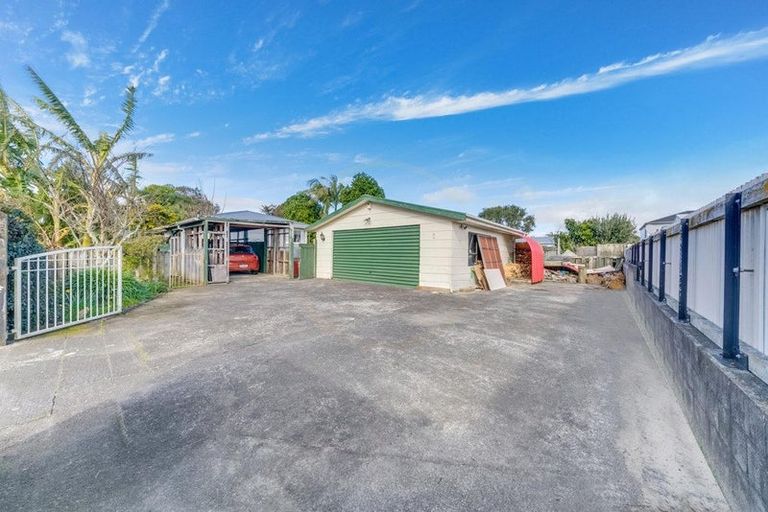 Photo of property in 3 Estuary Road, Weymouth, Auckland, 2103