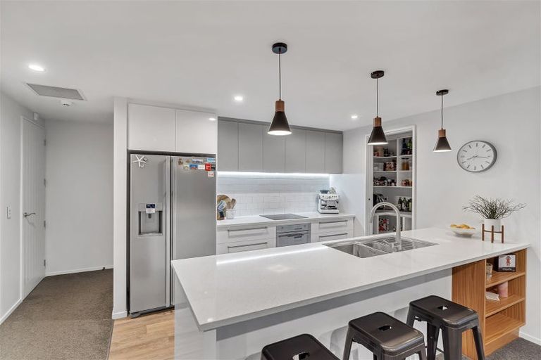 Photo of property in 309 Halswell Junction Road, Halswell, Christchurch, 8025