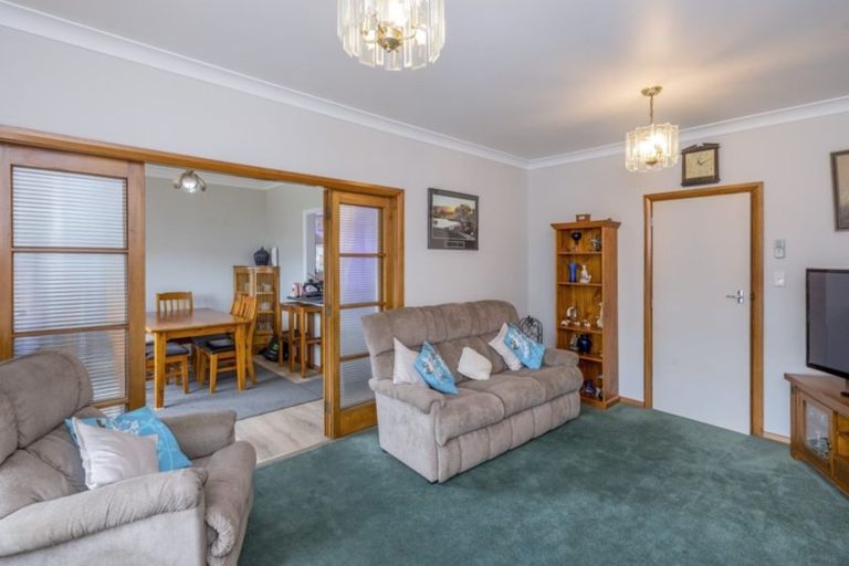 Photo of property in 11a Douglas Street, Levin, 5510