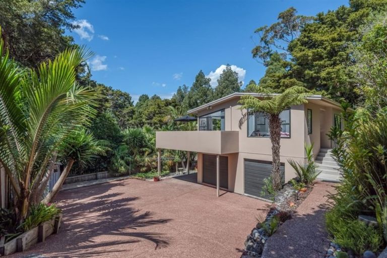 Photo of property in 19 Moore Street, Hillcrest, Auckland, 0627