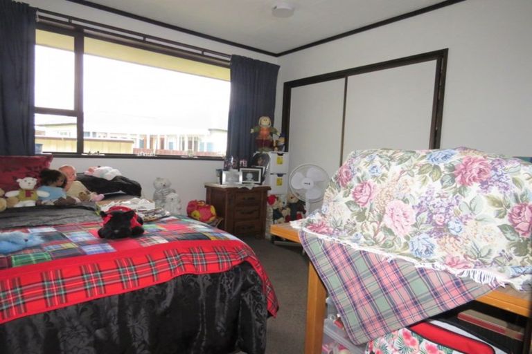Photo of property in 75 Salisbury Crescent, Oamaru North, Oamaru, 9400