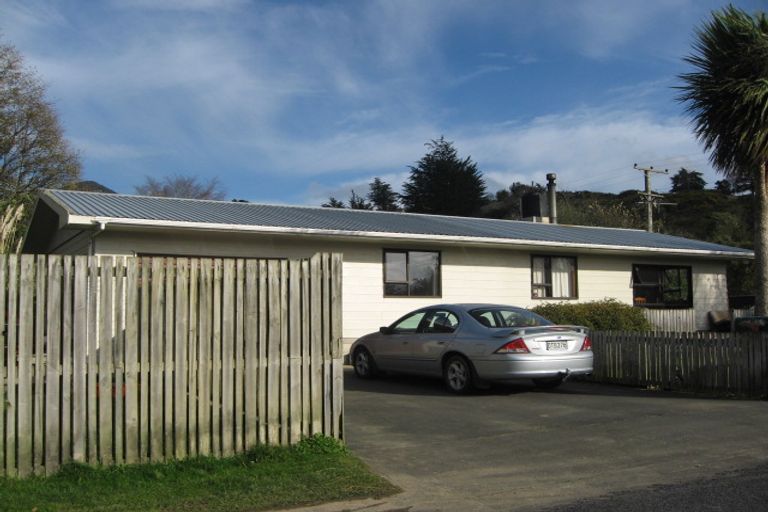 Photo of property in 5 Hereweka Street, Portobello, Dunedin, 9014