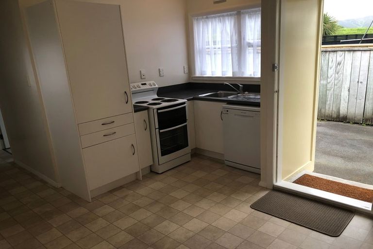 Photo of property in 4 Mudie Street, Alicetown, Lower Hutt, 5010