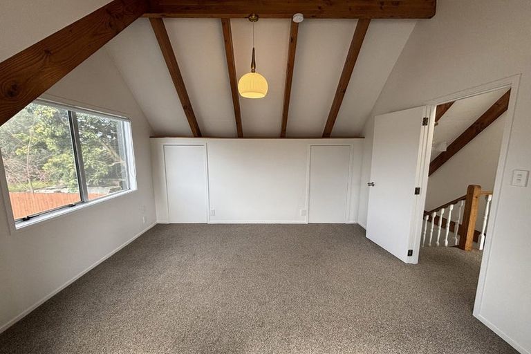 Photo of property in 3 Shepherds Road, Papakura, 2110