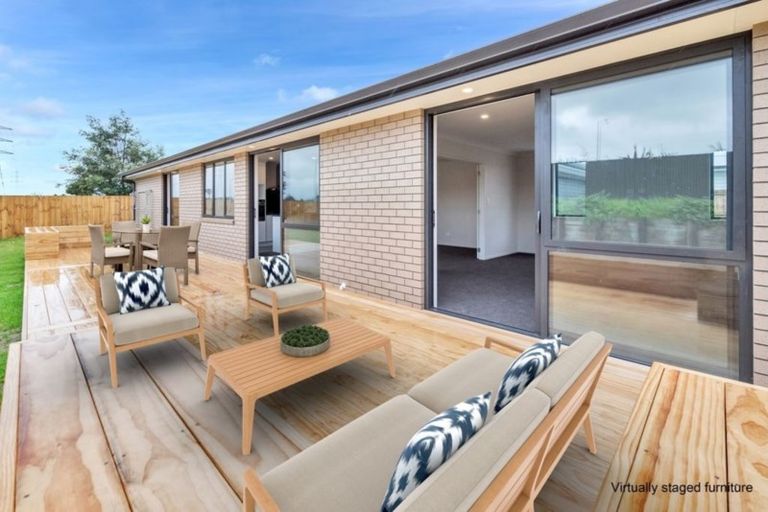 Photo of property in 115c Harbourside Drive, Karaka, Papakura, 2113