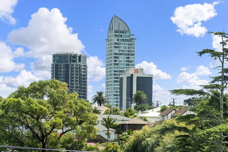 Photo of property in 36a Hart Road, Hauraki, Auckland, 0622