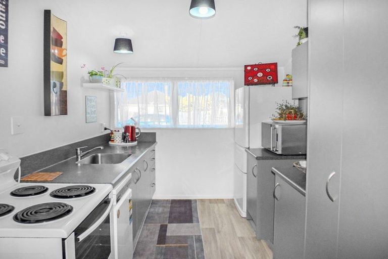 Photo of property in 33a Avenue Road, Foxton, 4814