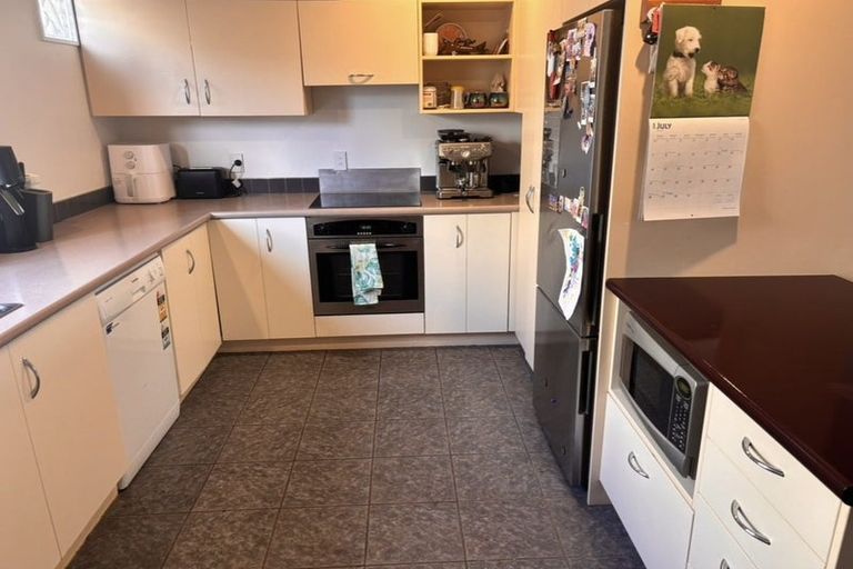 Photo of property in 2/1 Cross Street, Phillipstown, Christchurch, 8011