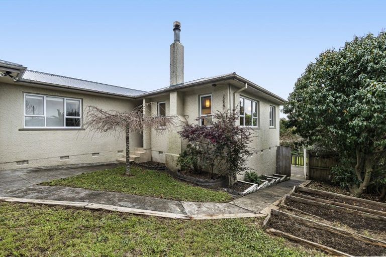 Photo of property in 88 South Road, Blagdon, New Plymouth, 4310
