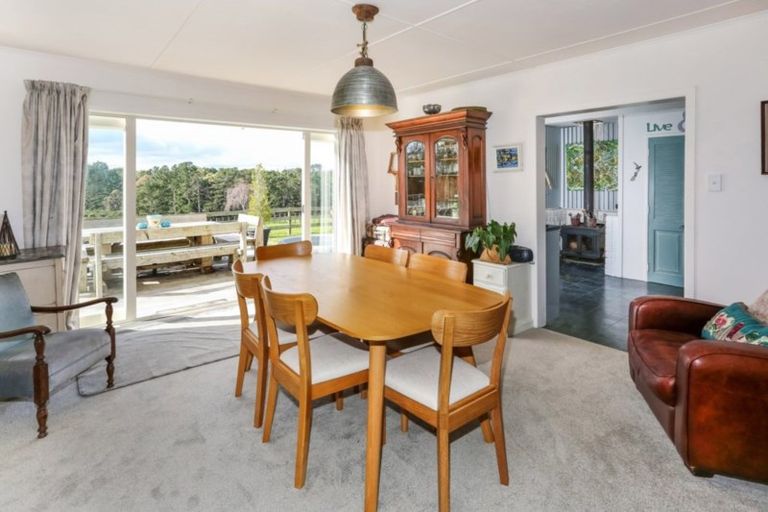 Photo of property in 45 Brewster Road, Pukekawa, Tuakau, 2696