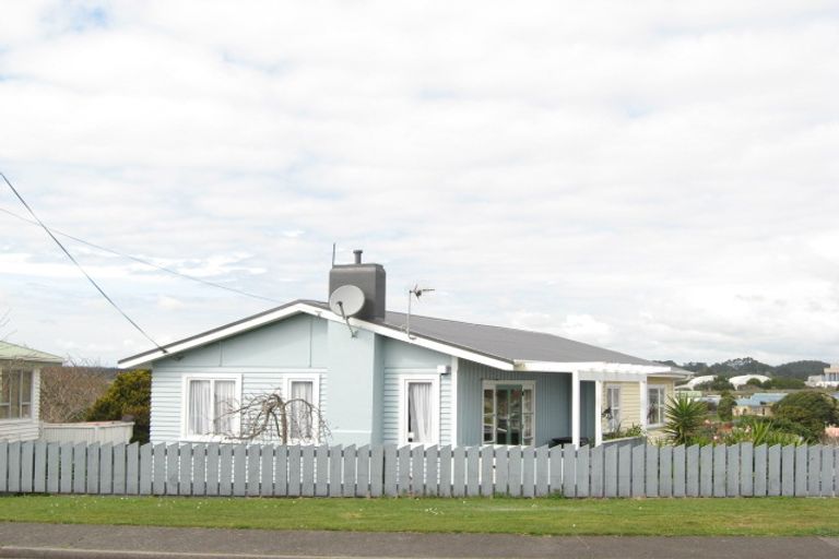 Photo of property in 34 Kingsford Street, Bell Block, New Plymouth, 4312