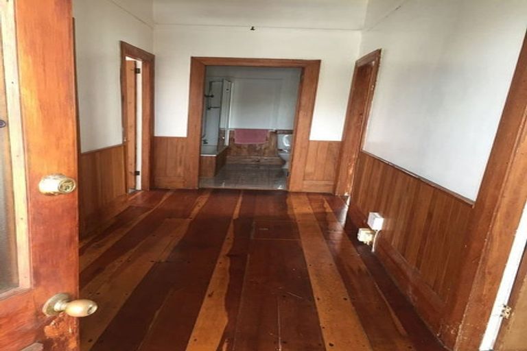 Photo of property in 17 Princes Street, Pukekohe, 2120