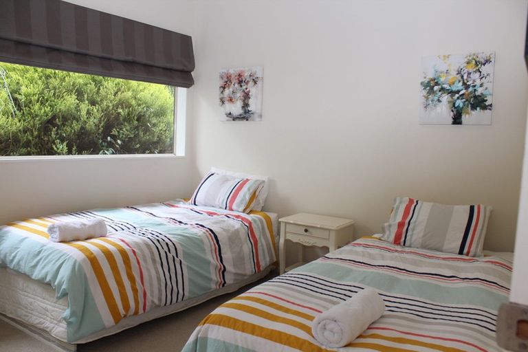 Photo of property in 38 Henson Road, Whitford, Howick, 2571