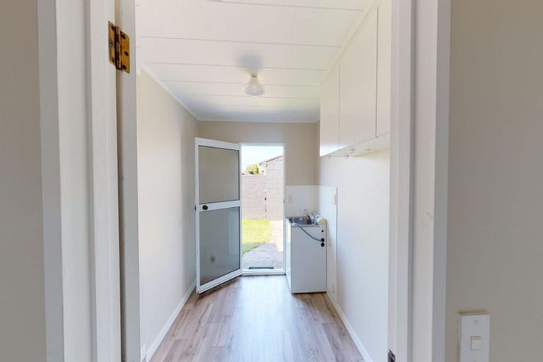 Photo of property in 8 Essex Place, Springvale, Whanganui, 4501