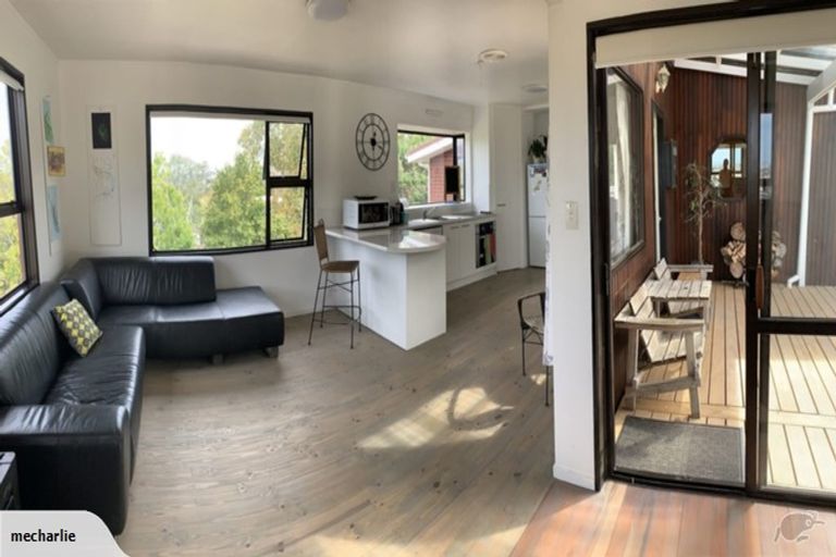 Photo of property in 119 Vipond Road, Stanmore Bay, Whangaparaoa, 0932