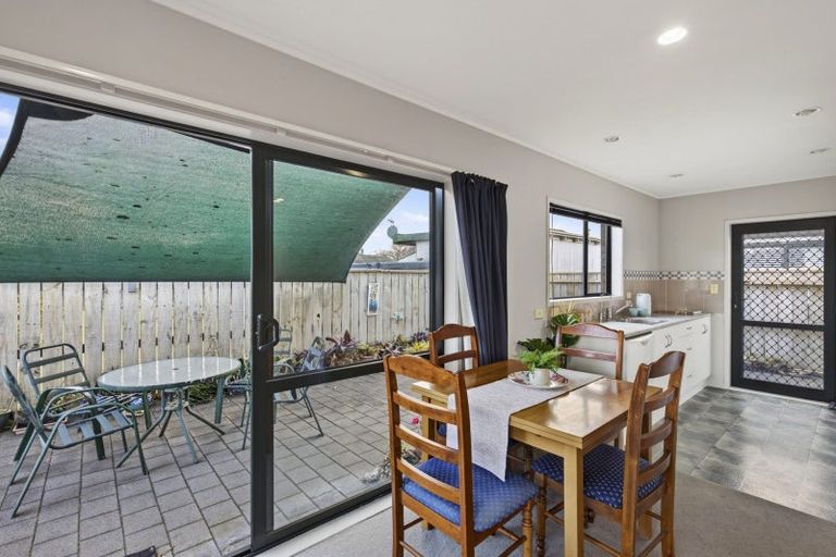 Photo of property in 5/13 Cracroft Street, Waitara, 4320