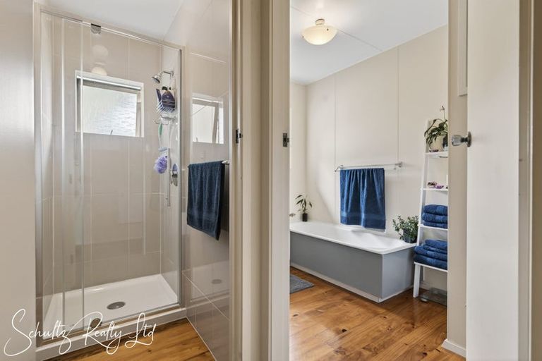 Photo of property in 218 State Highway 12, Brynderwyn, Maungaturoto, 0587