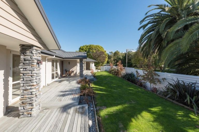 Photo of property in 1 Higgs Road, Mapua, 7005