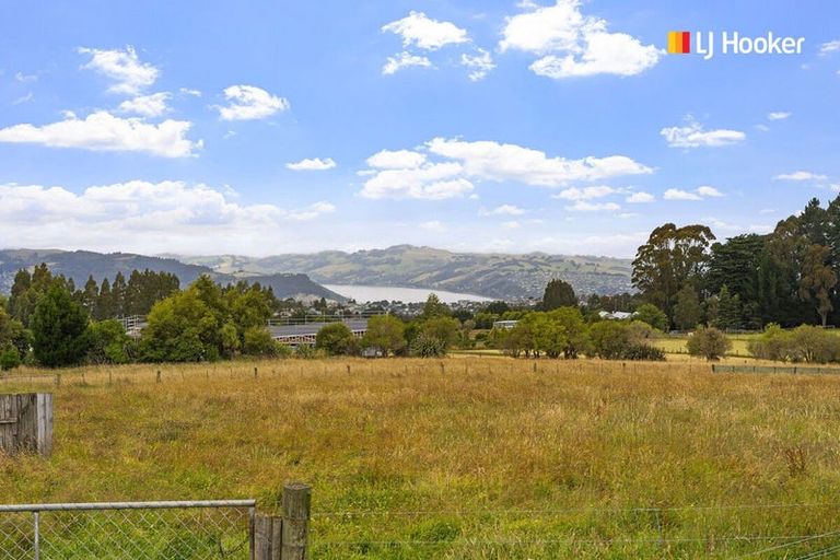 Photo of property in 43 Halfway Bush Road, Halfway Bush, Dunedin, 9076