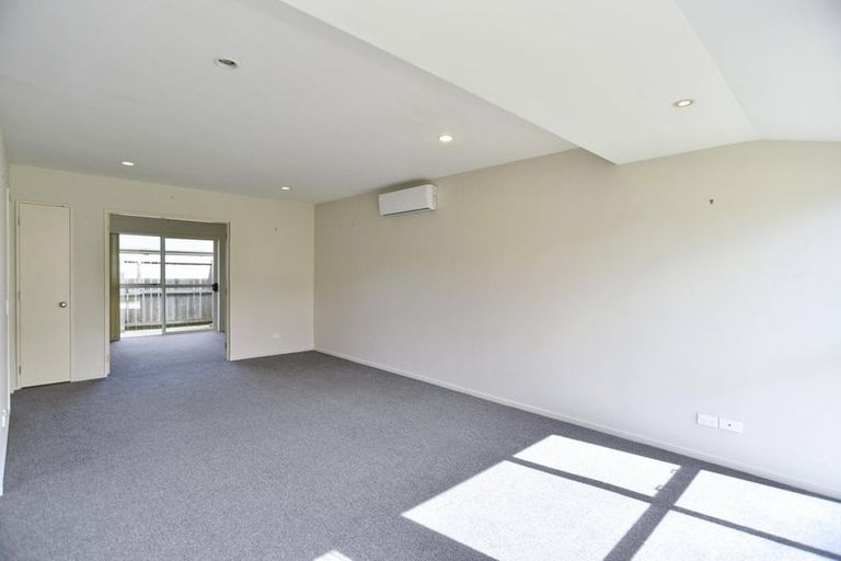 Photo of property in Rivertown Villas, 150 Williams Street, Kaiapoi, 7630