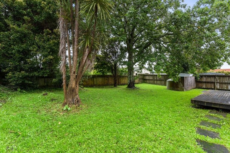 Photo of property in 220c Birkdale Road, Birkdale, Auckland, 0626