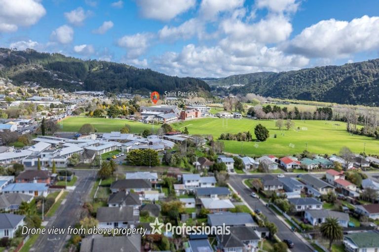 Photo of property in 14 Courtenay Road, Heretaunga, Upper Hutt, 5018