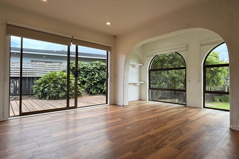 Photo of property in 2 Fallow Street, Browns Bay, Auckland, 0630