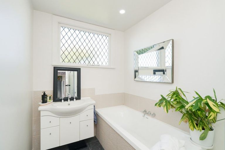 Photo of property in 268 Layard Street, Waverley, Invercargill, 9810