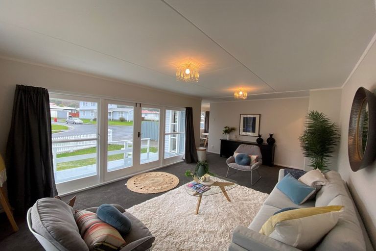 Photo of property in 20 Hamstead Street, Wainuiomata, Lower Hutt, 5014